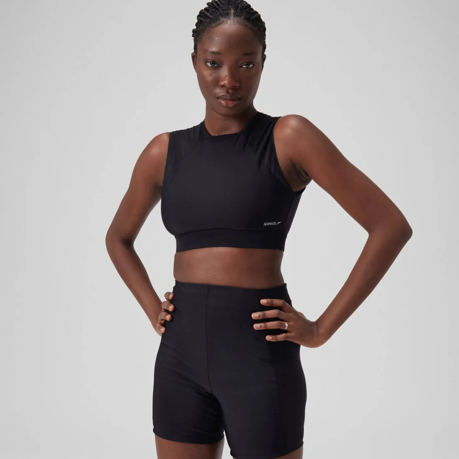 Shop Haut court à manches courtes uni Femme Gris foncé Femme Maillots 1 Pièce