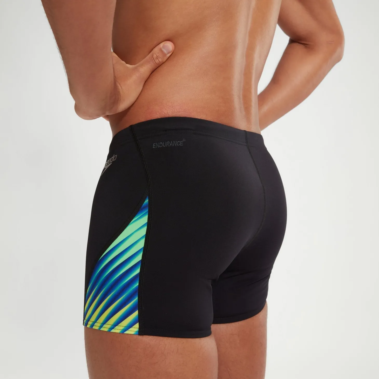 Store Short de bain homme coupe en V Allover Digital Noir/bleu Homme Aquashorts